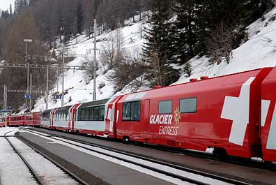Glacier-Express in Bergn