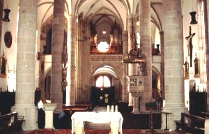vom Altar zur Orgel